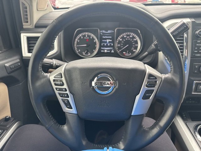 Used 2018 Nissan Titan SL w/ Chrome Package image 20