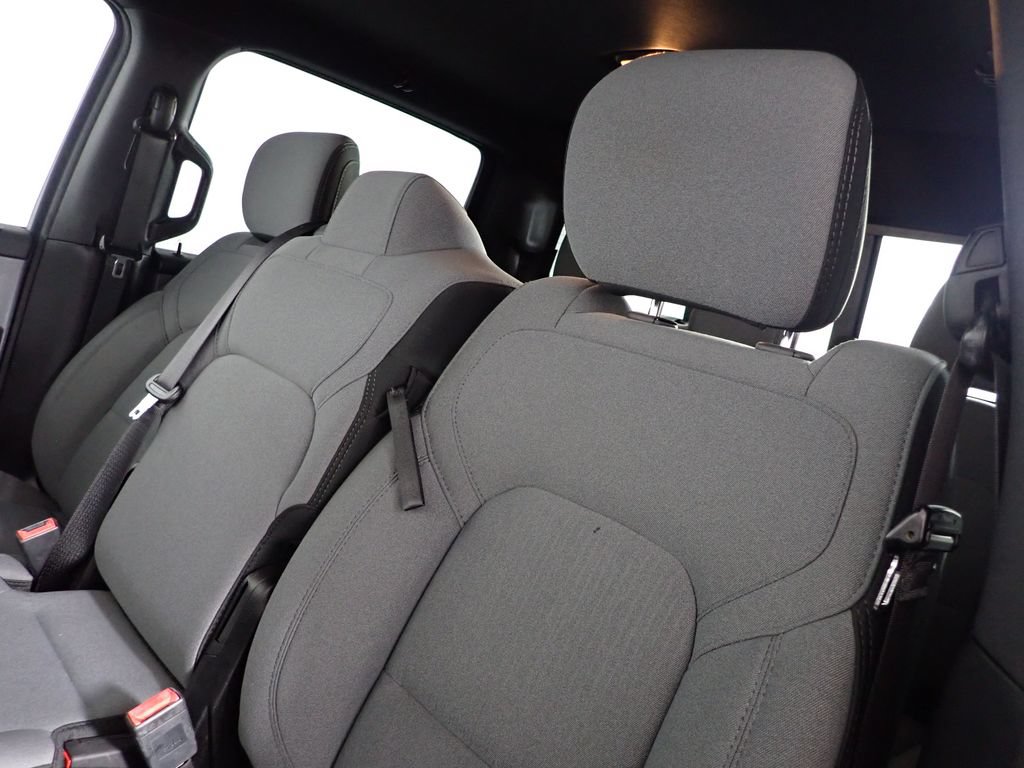 Used 2021 RAM 1500 Big Horn AWD/4WD image 18