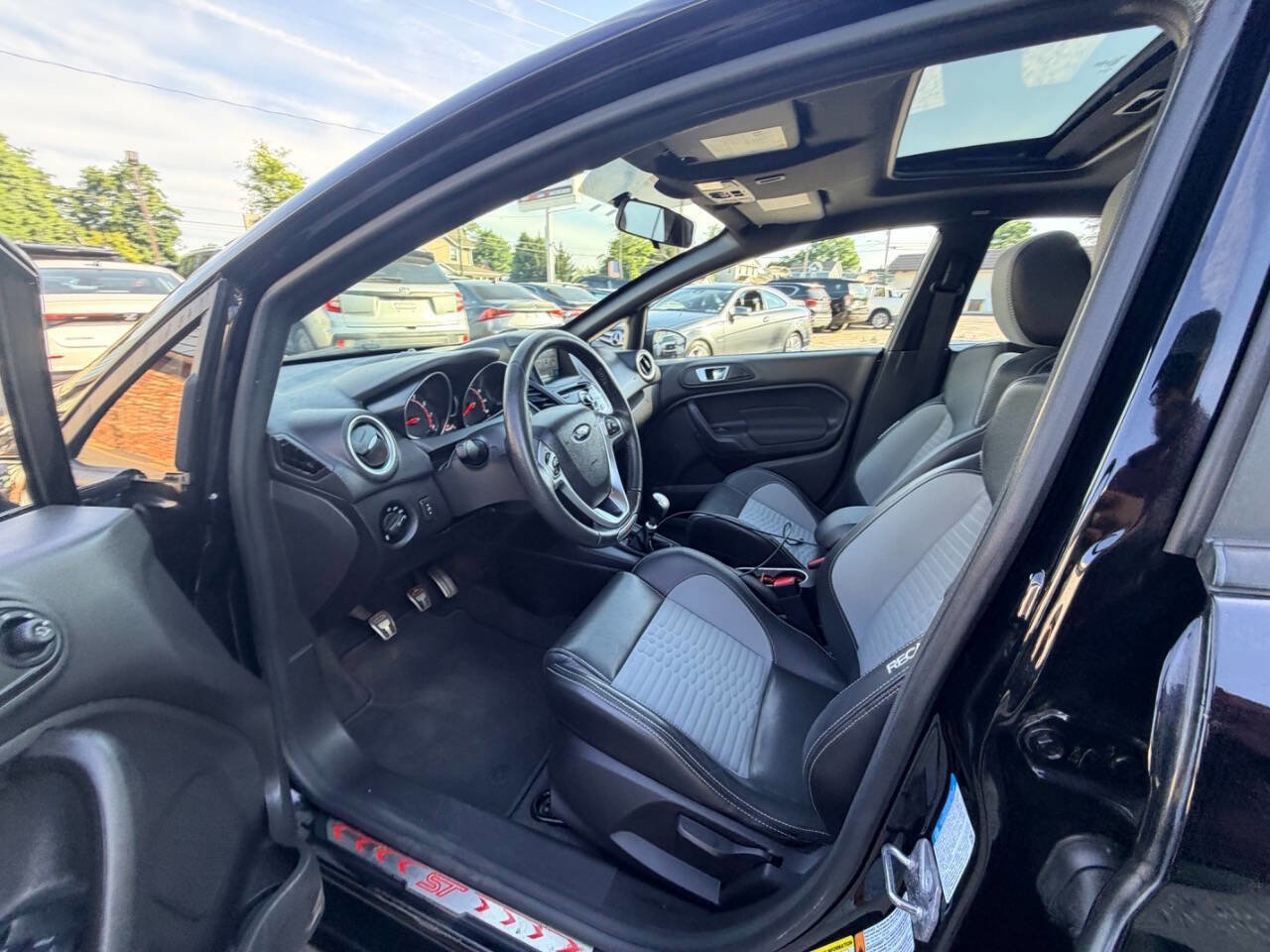 Used 2017 Ford Fiesta ST w/ ST Recaro Package FWD image 35