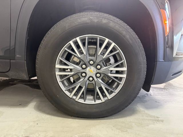 Certified 2025 Chevrolet Traverse LT image 31