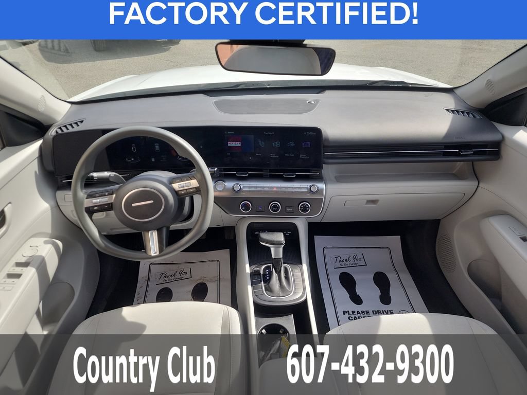 Certified 2025 Hyundai Kona SE AWD/4WD image 23