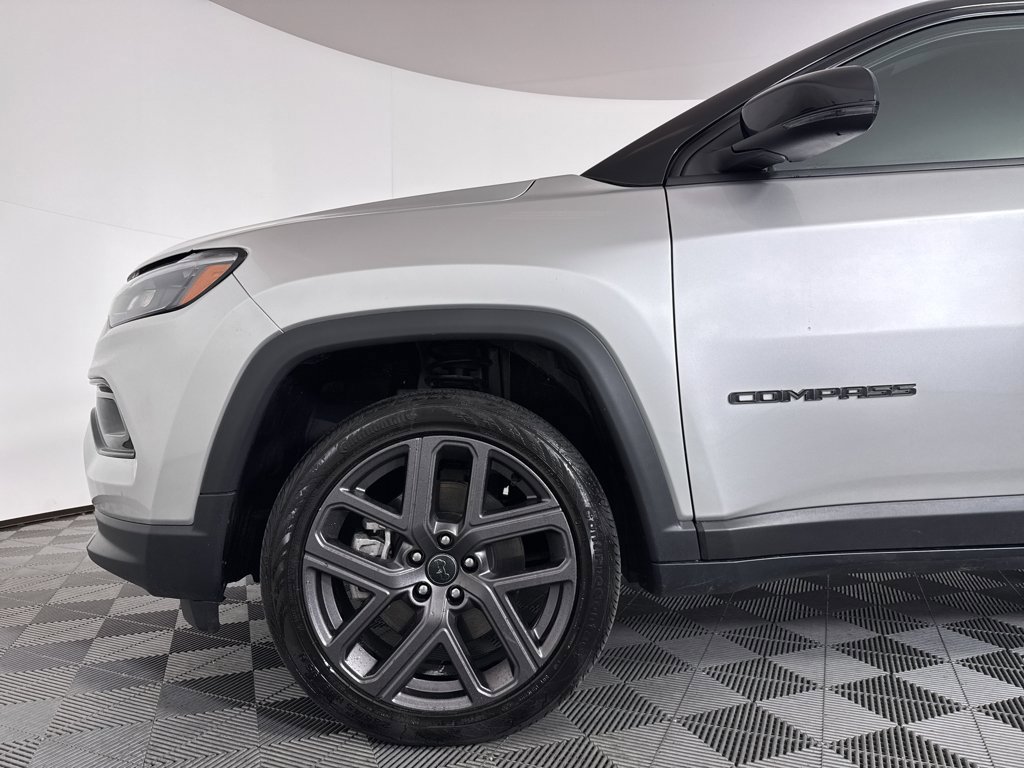 Used 2026 Jeep Compass Limited image 20