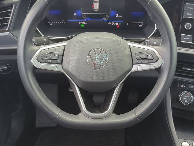Used 2024 Volkswagen Jetta SE FWD image 7