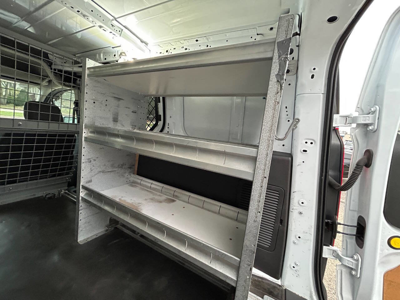 Used 2018 Ford Transit Connect XL image 29