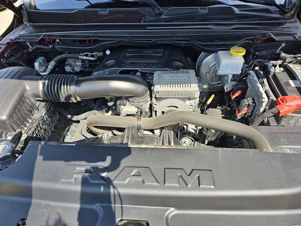 Used 2020 RAM 1500 Laramie w/ Sport Appearance Package AWD/4WD image 36