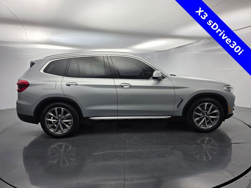 Used 2019 BMW X3 sDrive30i w/ Premium Package image 3