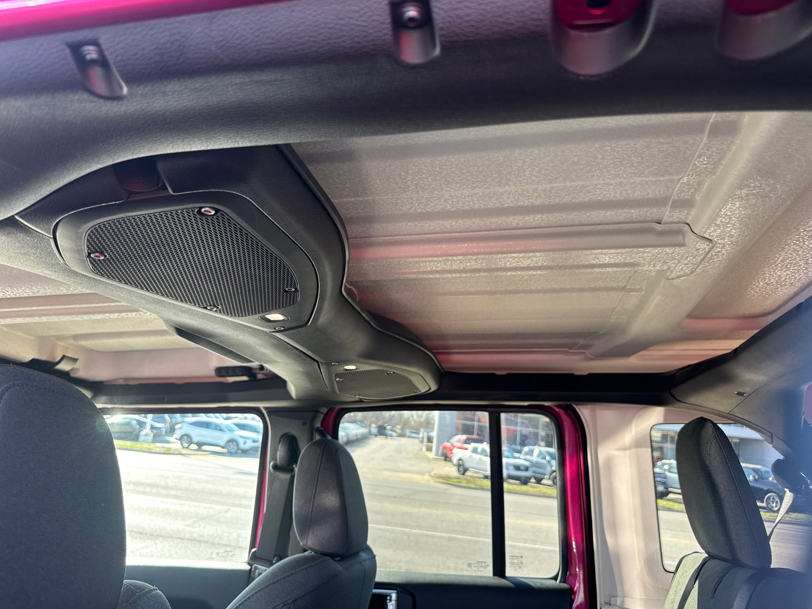 Used 2024 Jeep Wrangler Sahara w/ Safety Group image 9