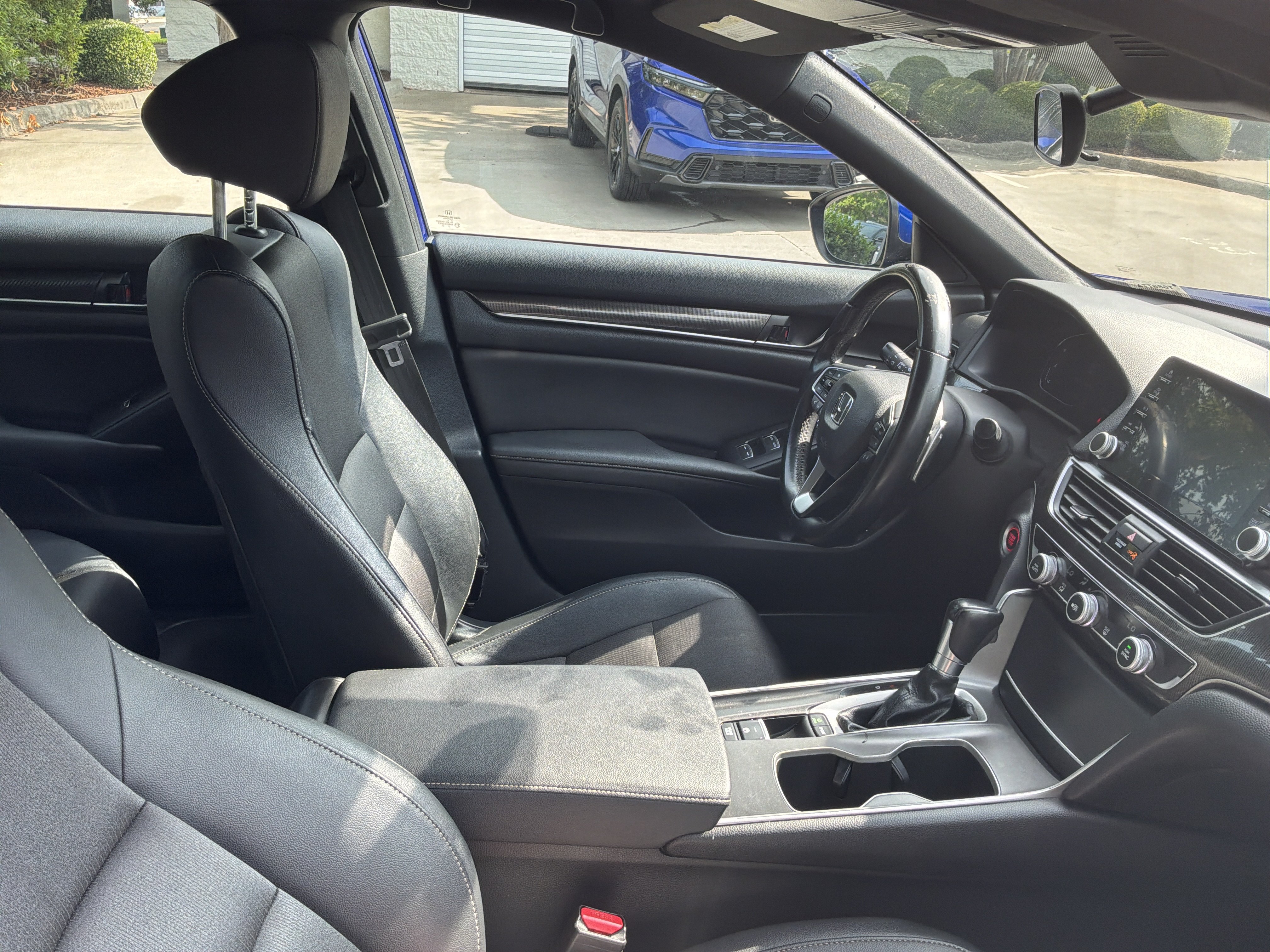 Used 2019 Honda Accord Sport image 32