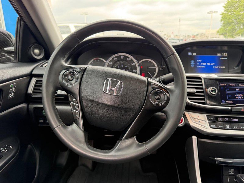 Used 2015 Honda Accord EX-L image 11