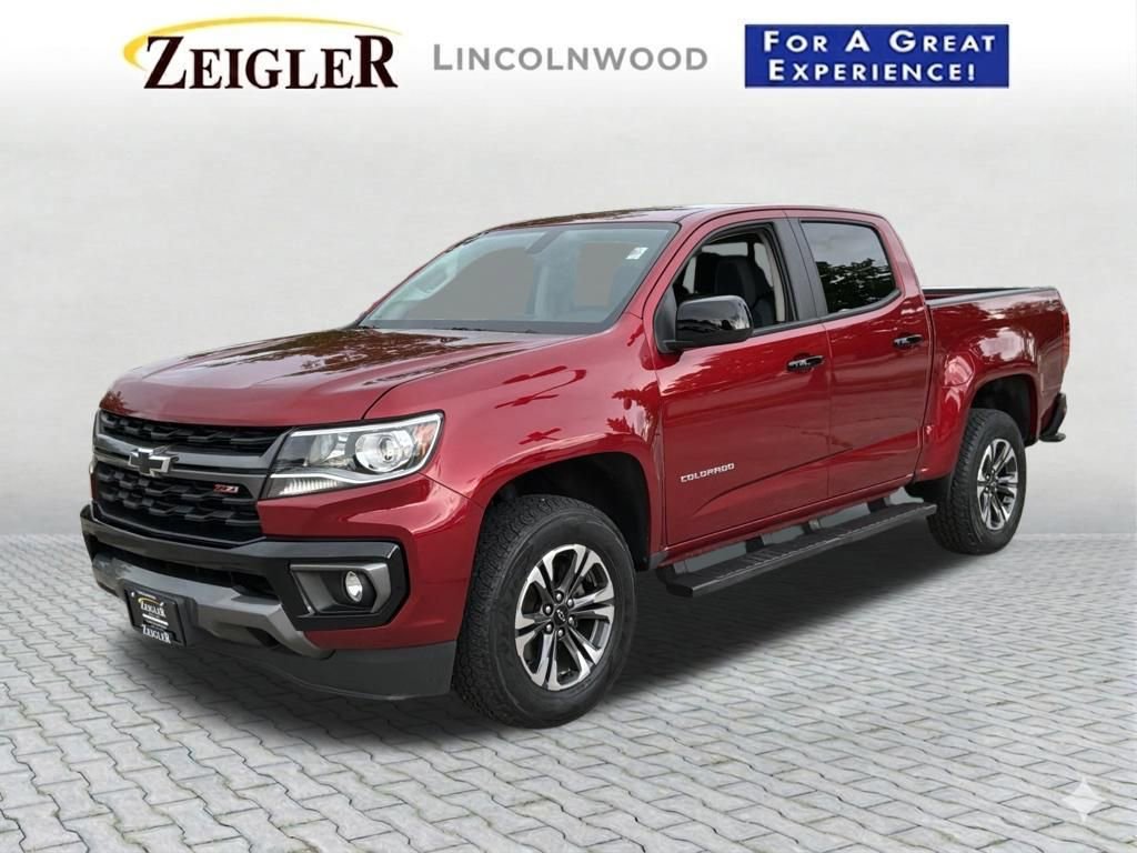 Used 2021 Chevrolet Colorado Z71 AWD/4WD image 2