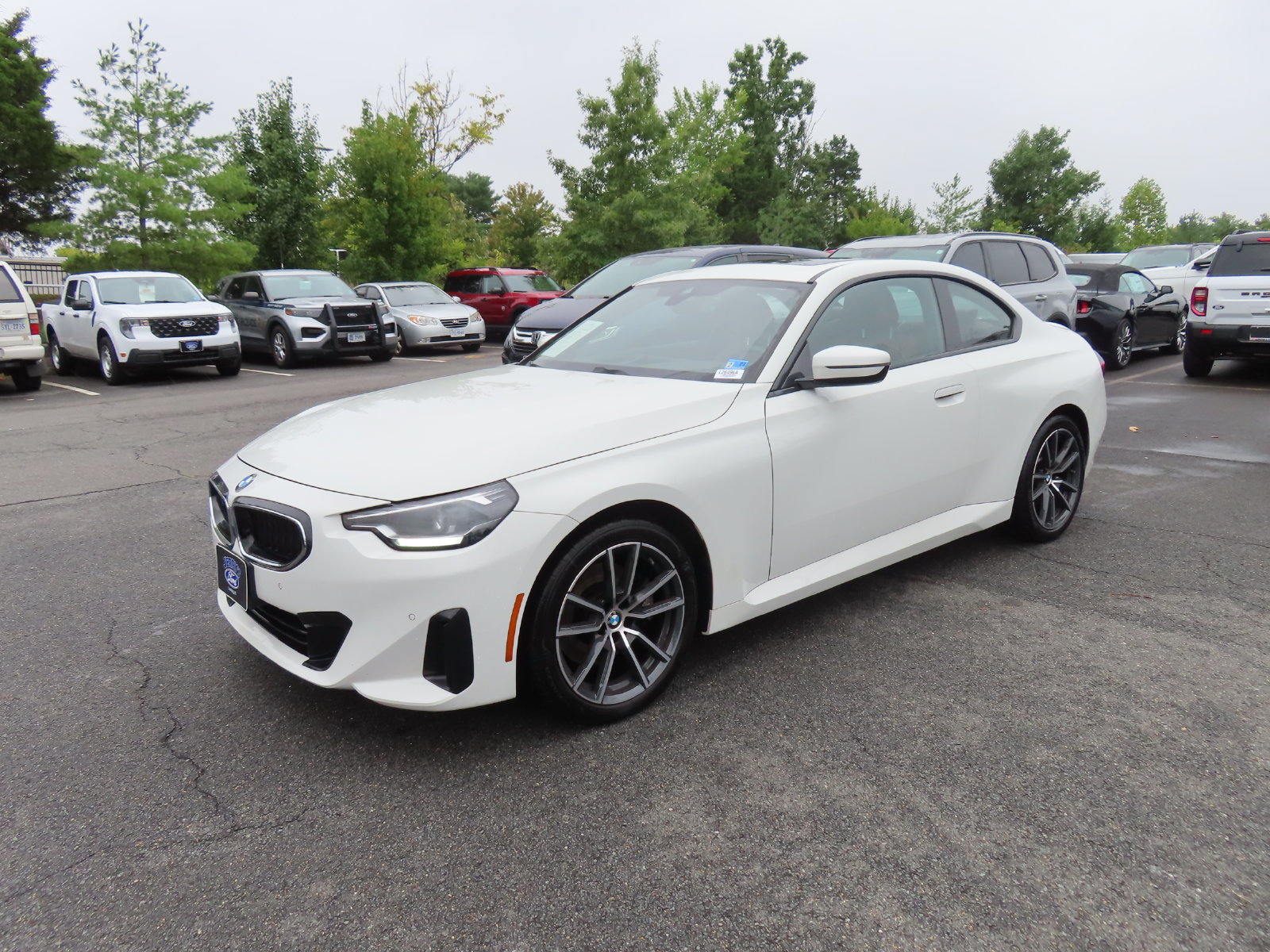 Used 2024 BMW 230i xDrive Coupe w/ Convenience Package AWD/4WD image 3