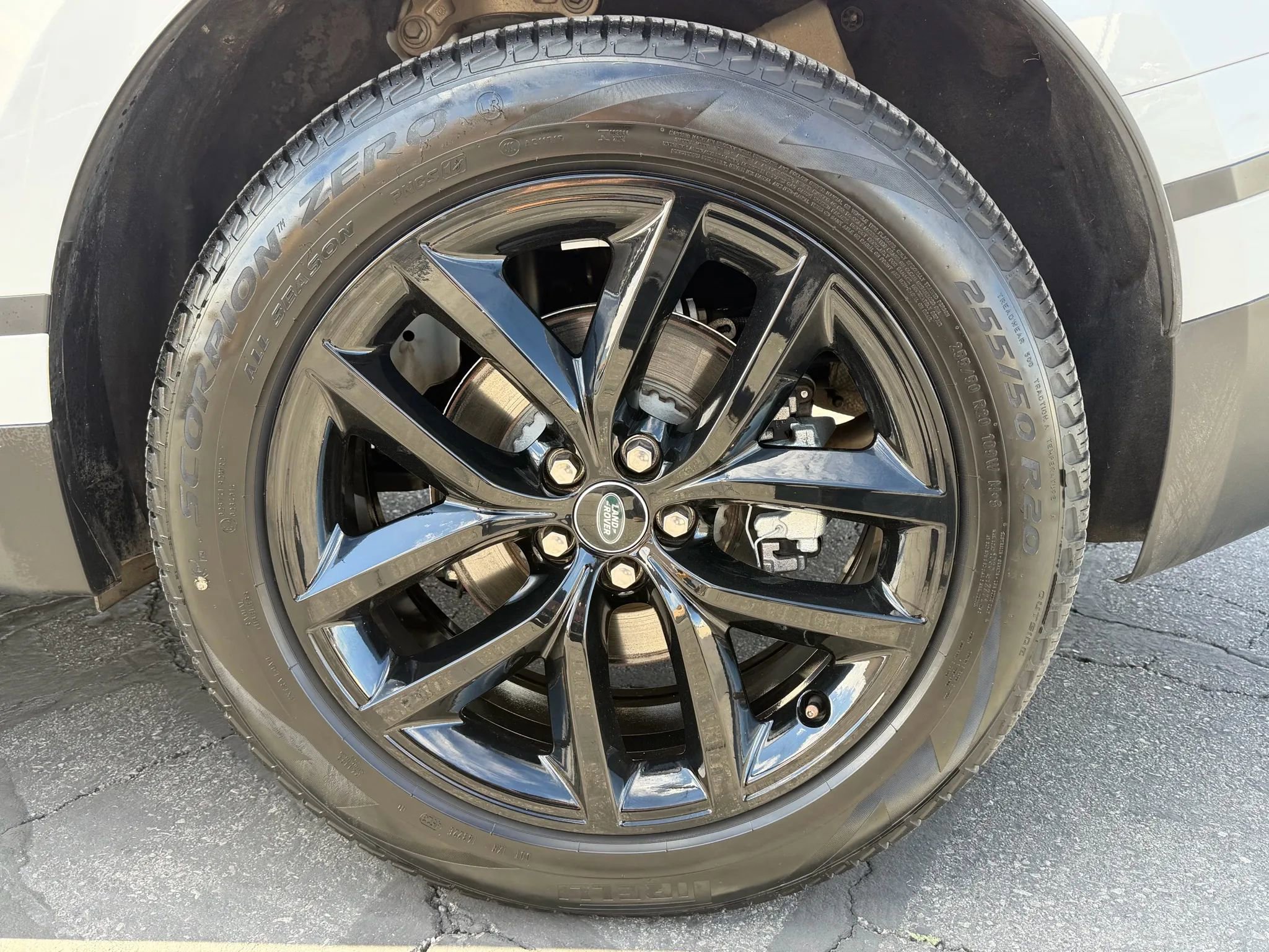 Used 2024 Land Rover Range Rover Velar S image 7