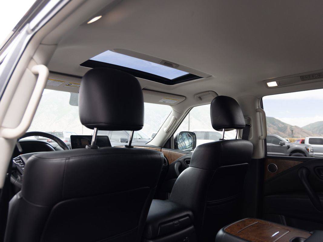 Used 2023 Nissan Armada SL w/ Captain's Chairs Package AWD/4WD image 16