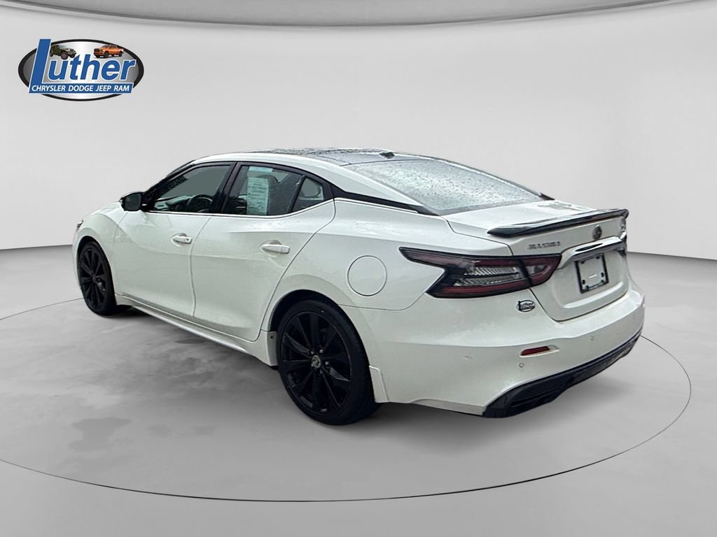 Used 2019 Nissan Maxima SR w/ Premium Package FWD image 3