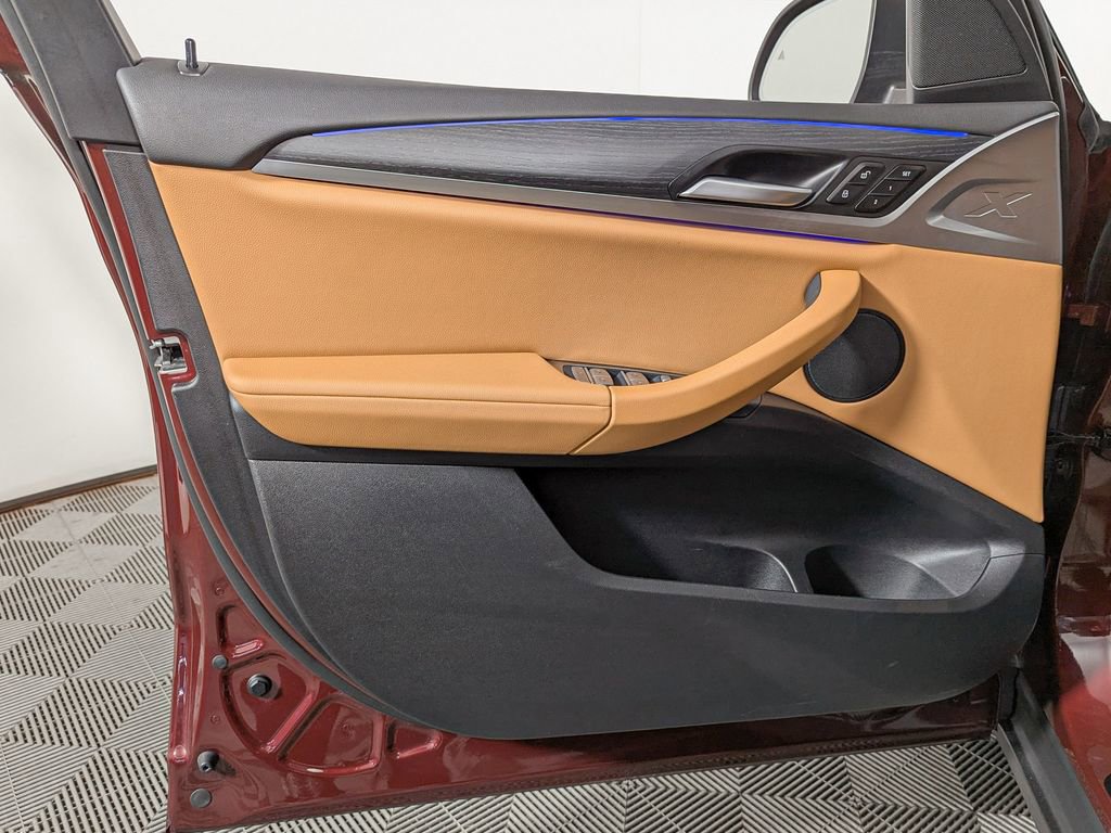 Certified 2024 BMW X3 xDrive30i w/ Premium Package image 13