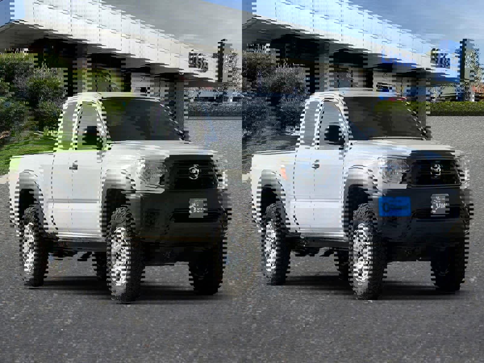 Used 2015 Toyota Tacoma 4x4 Access Cab image 10