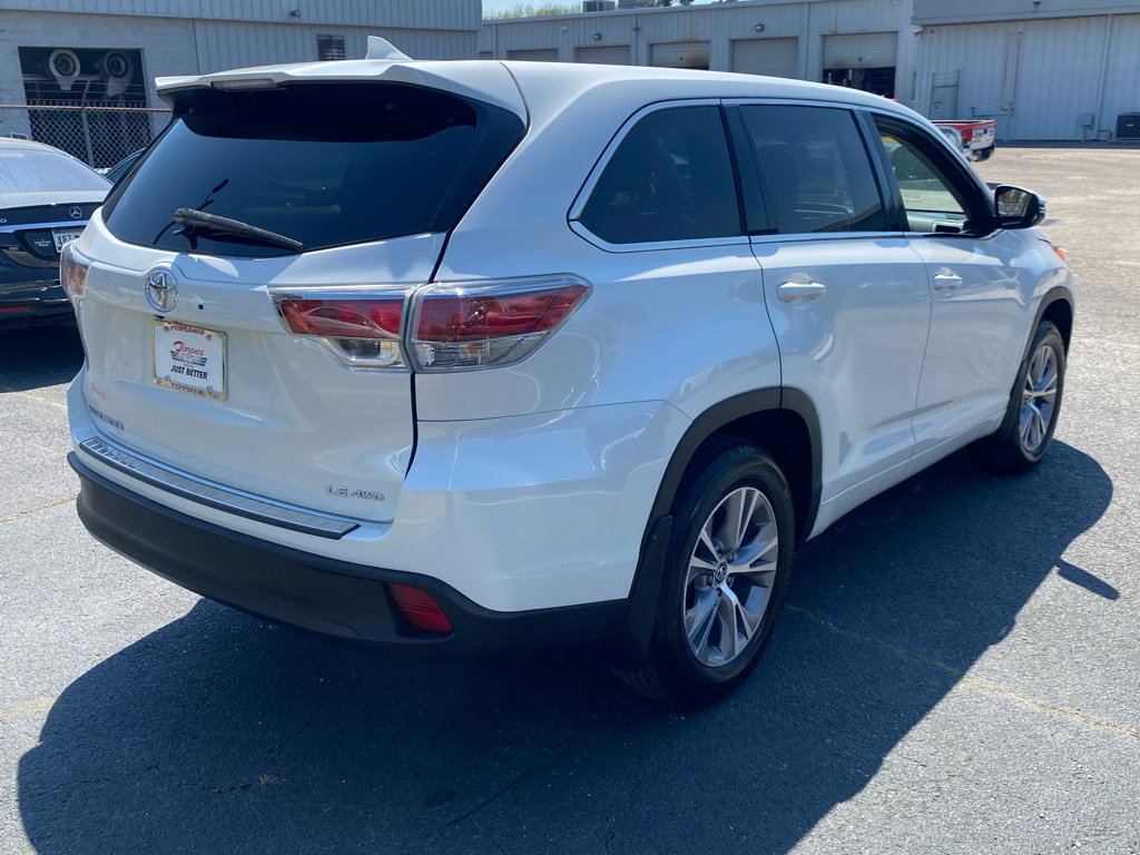 Used 2016 Toyota Highlander Plus image 13