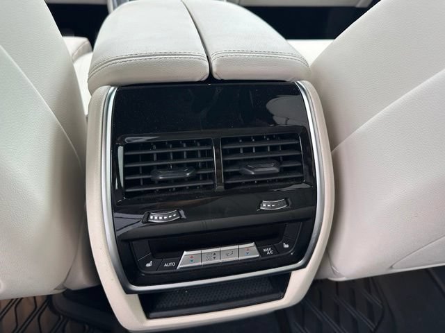 Used 2022 BMW X5 xDrive45e w/ M Sport Package AWD/4WD image 36