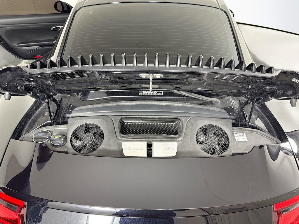 Used 2017 Porsche 911 Carrera image 30