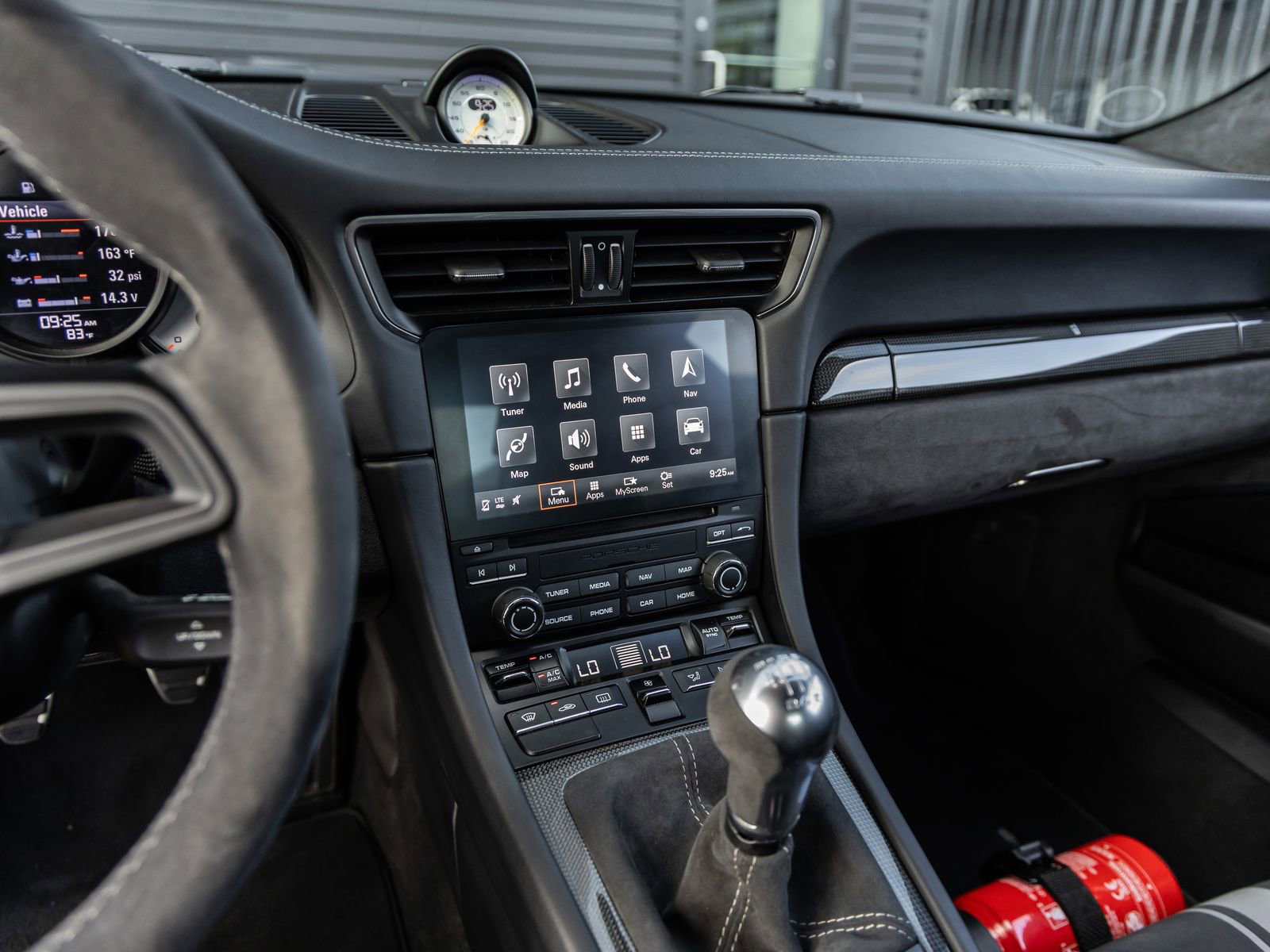 Certified 2018 Porsche 911 GT3 image 40