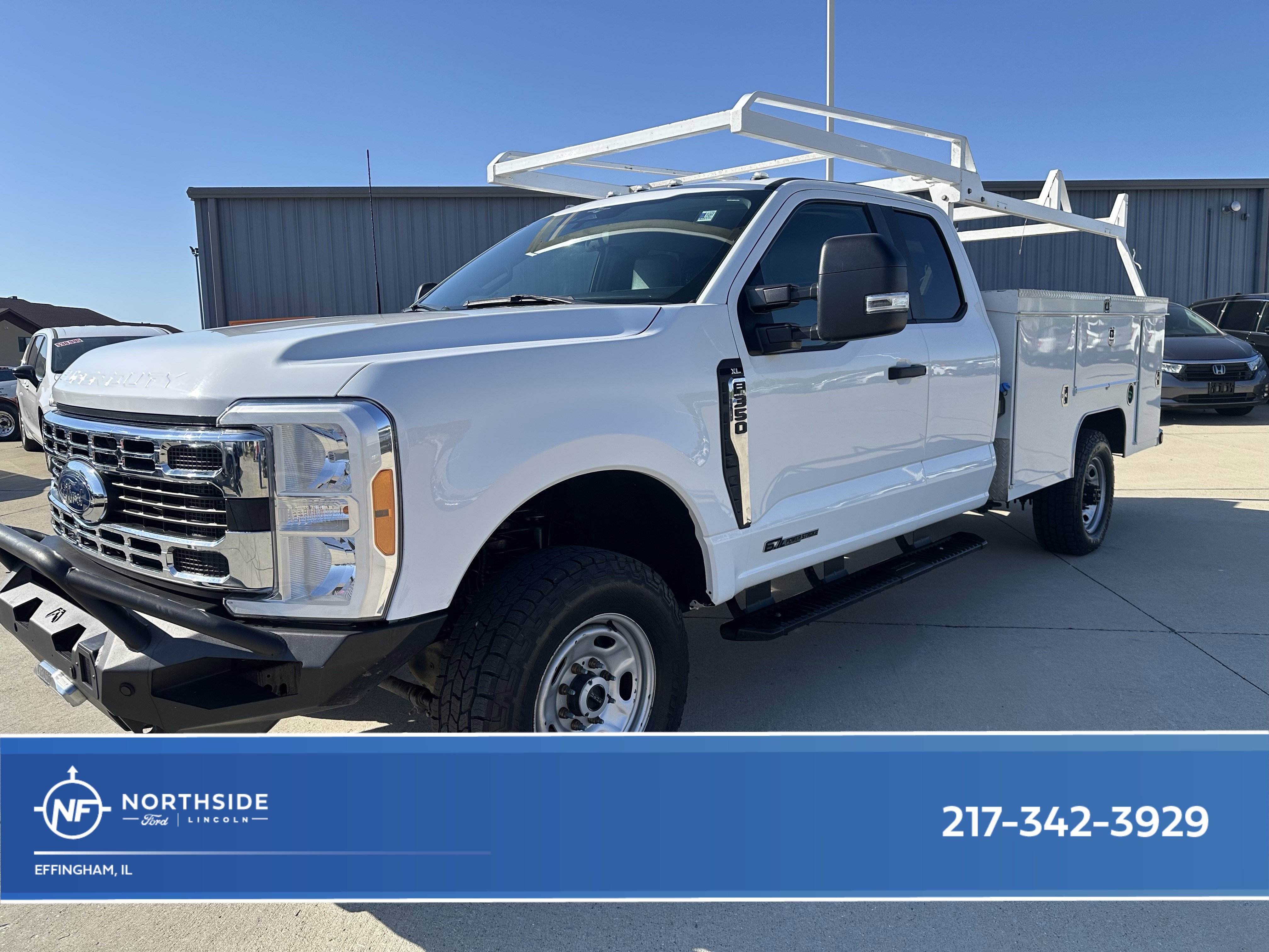 Used 2023 Ford F350 XL w/ XL Chrome Package AWD/4WD image 1