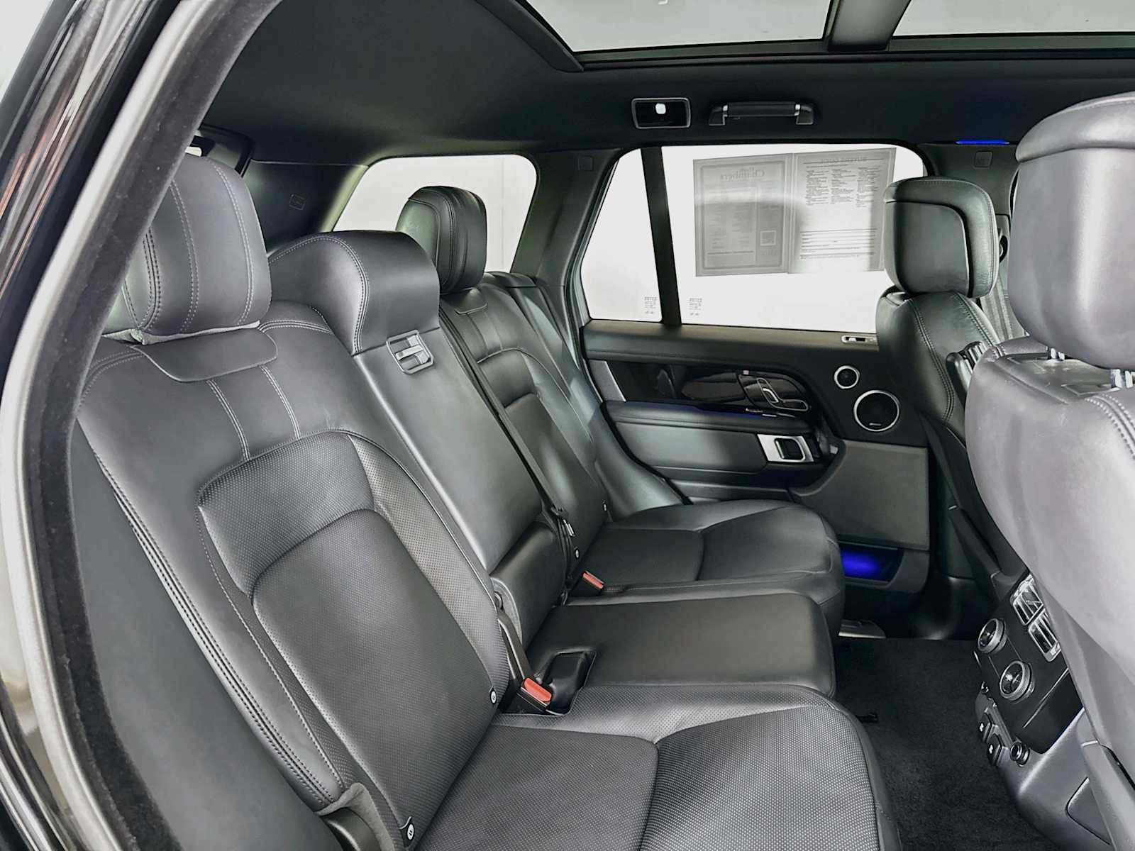 Used 2020 Land Rover Range Rover HSE AWD/4WD image 27