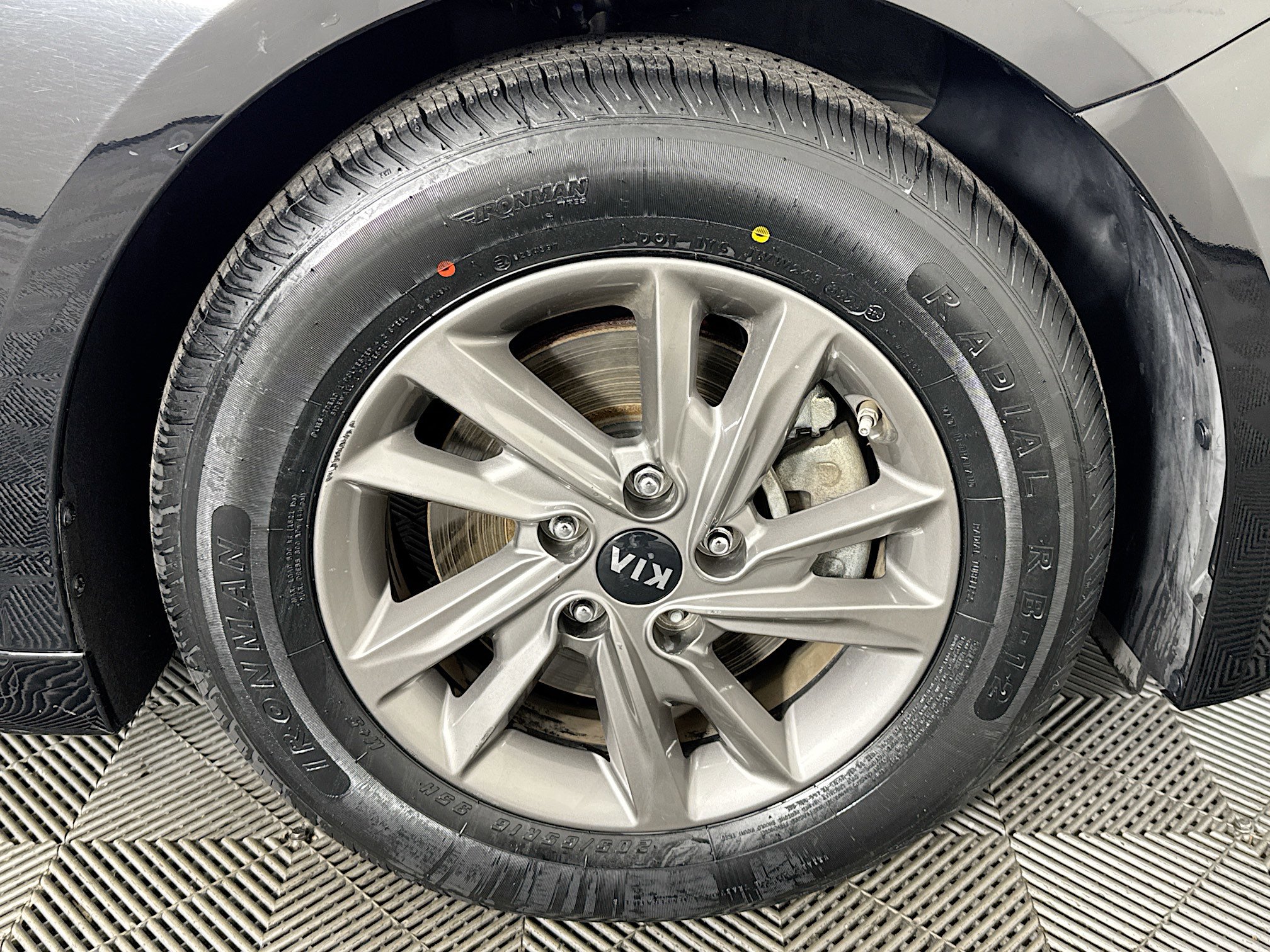 Used 2020 Kia Optima LX FWD image 30