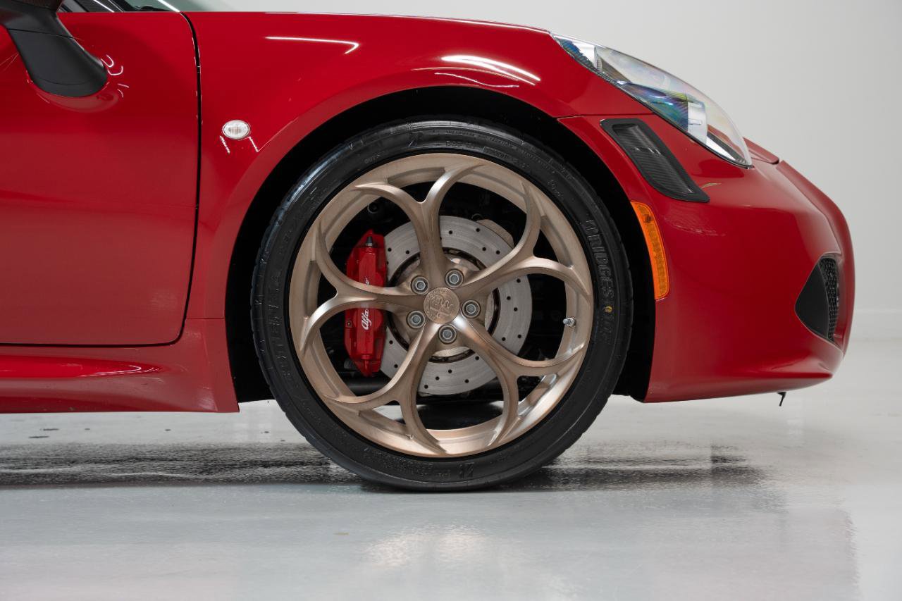 Used 2018 Alfa Romeo 4C Spider image 41