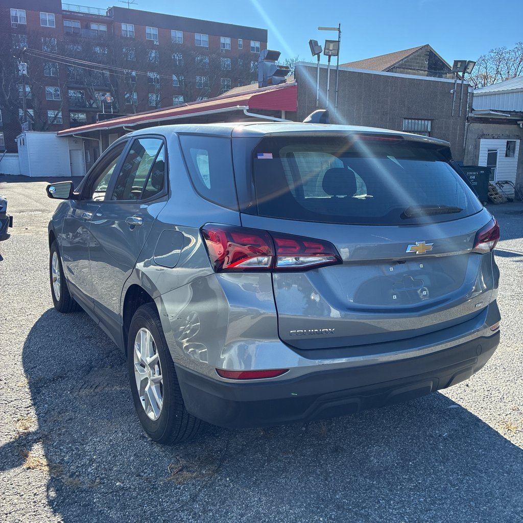 Used 2023 Chevrolet Equinox LS image 6