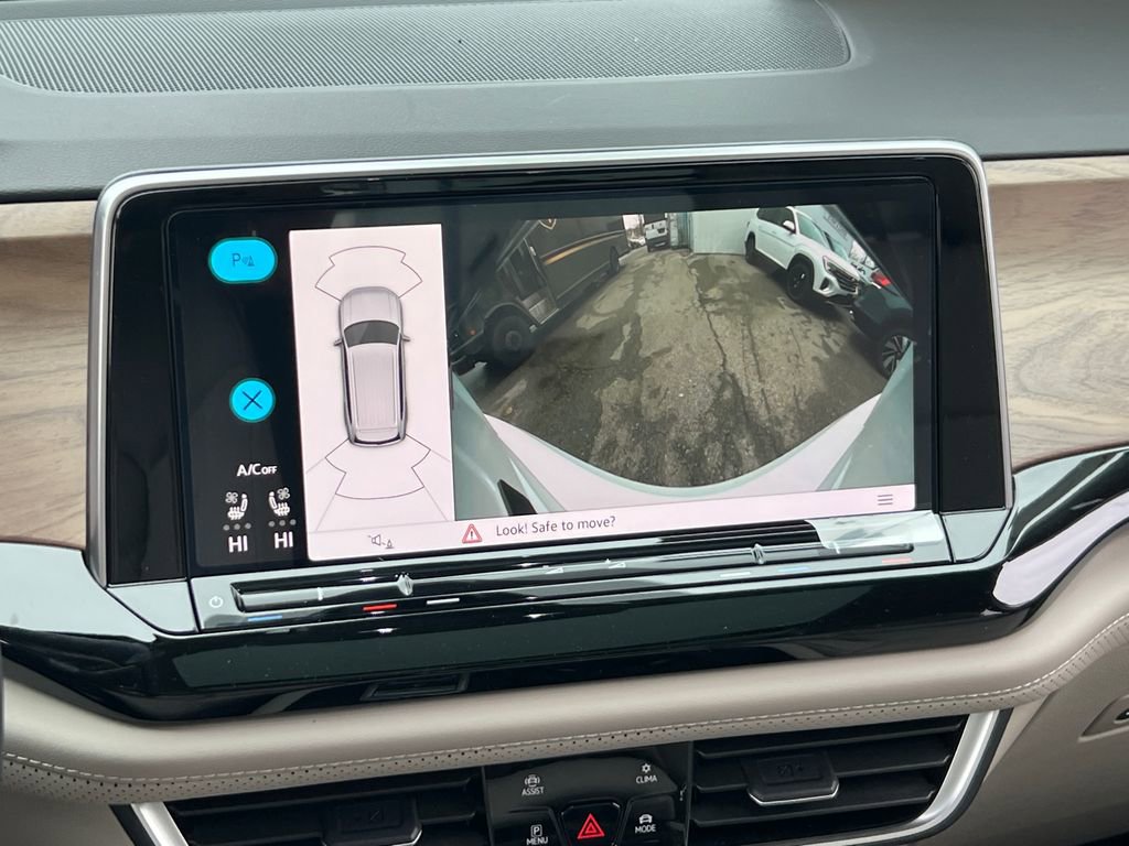 New 2026 Volkswagen Atlas SE image 28