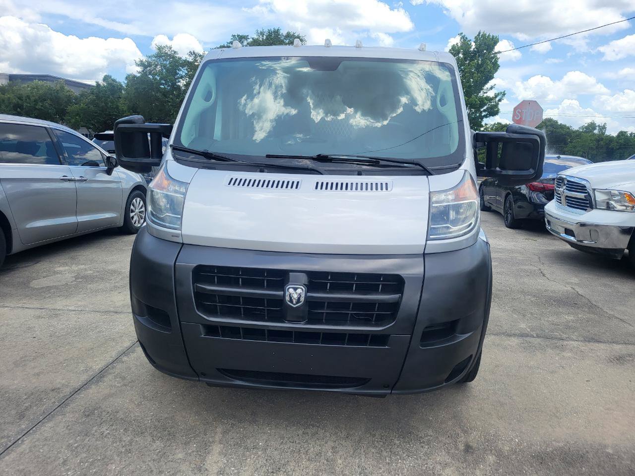 Used 2017 RAM ProMaster 1500 w/ Interior Convenience Group FWD image 3