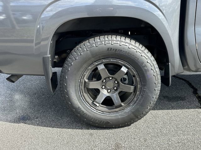 Certified 2023 Nissan Frontier SV w/ SV Convenience Package image 18