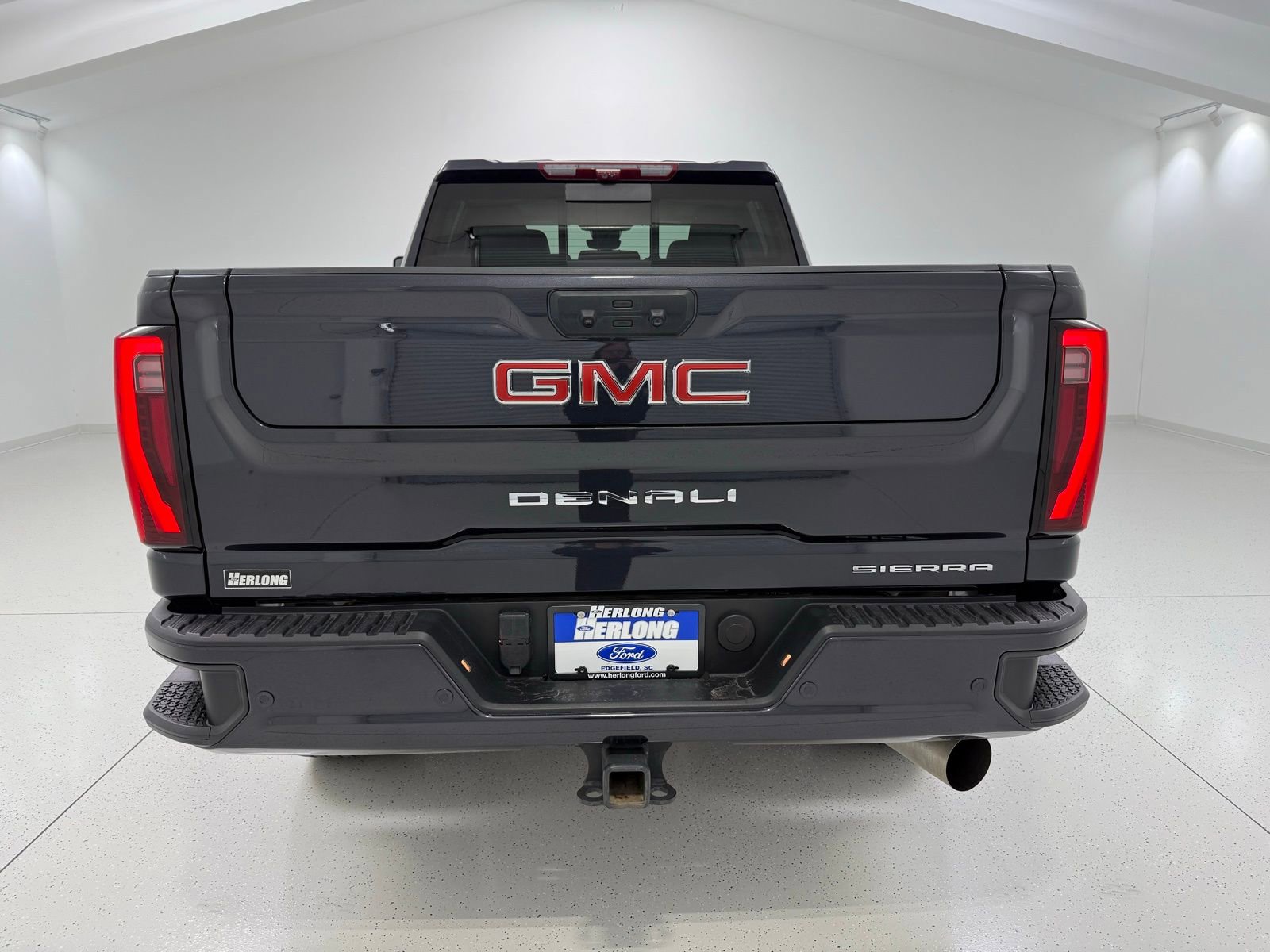 Used 2024 GMC Sierra 2500 Denali w/ Denali Reserve Package image 7