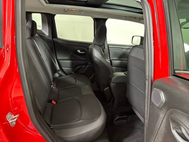 Used 2023 Jeep Renegade Latitude w/ Sun/Sound Group image 27