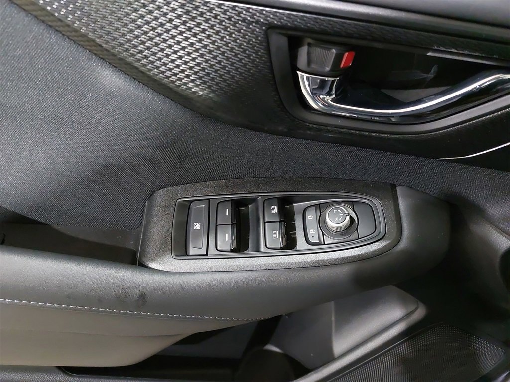 Used 2025 Subaru Outback Premium w/ Popular Package #1A image 29