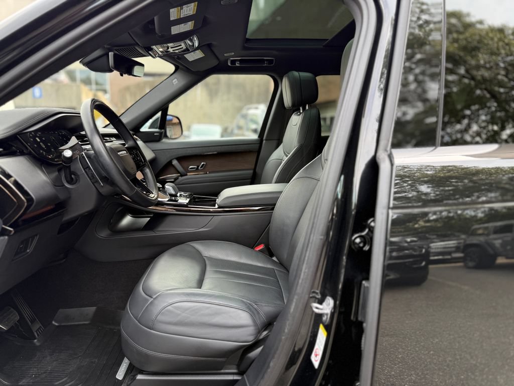Used 2023 Land Rover Range Rover Sport SE Dynamic AWD/4WD image 21