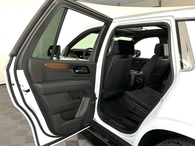 New 2026 GMC Yukon Denali w/ Denali Reserve Package image 40