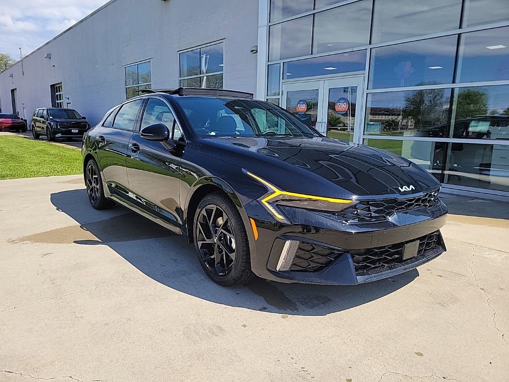 New 2026 Kia K5 GT-Line image 1