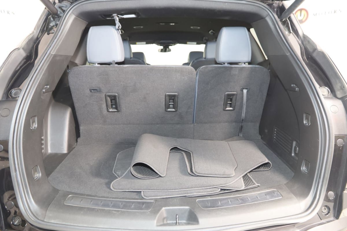 Used 2023 Buick Enclave Essence AWD/4WD image 48