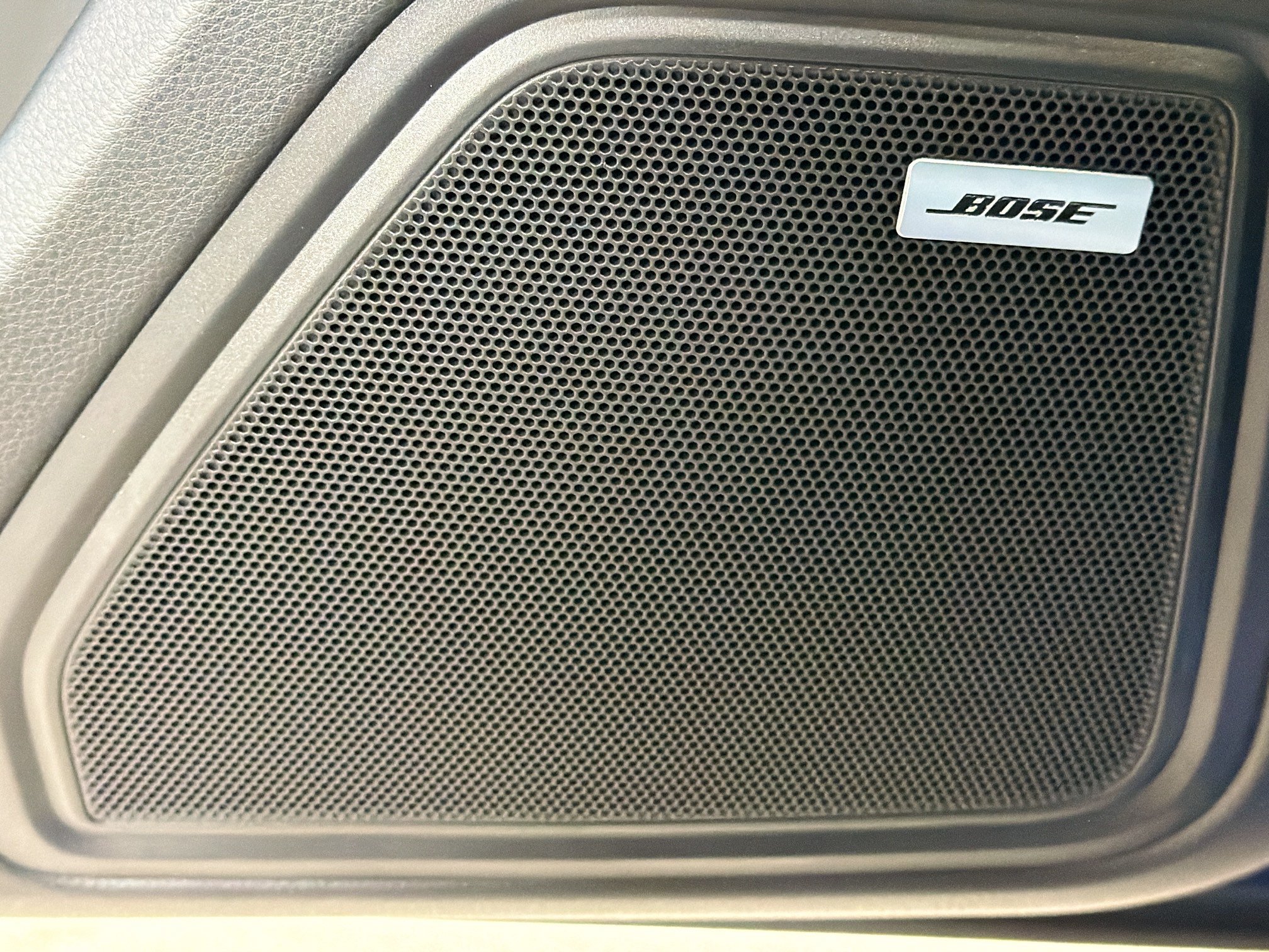 Certified 2026 Porsche Macan S AWD/4WD image 24