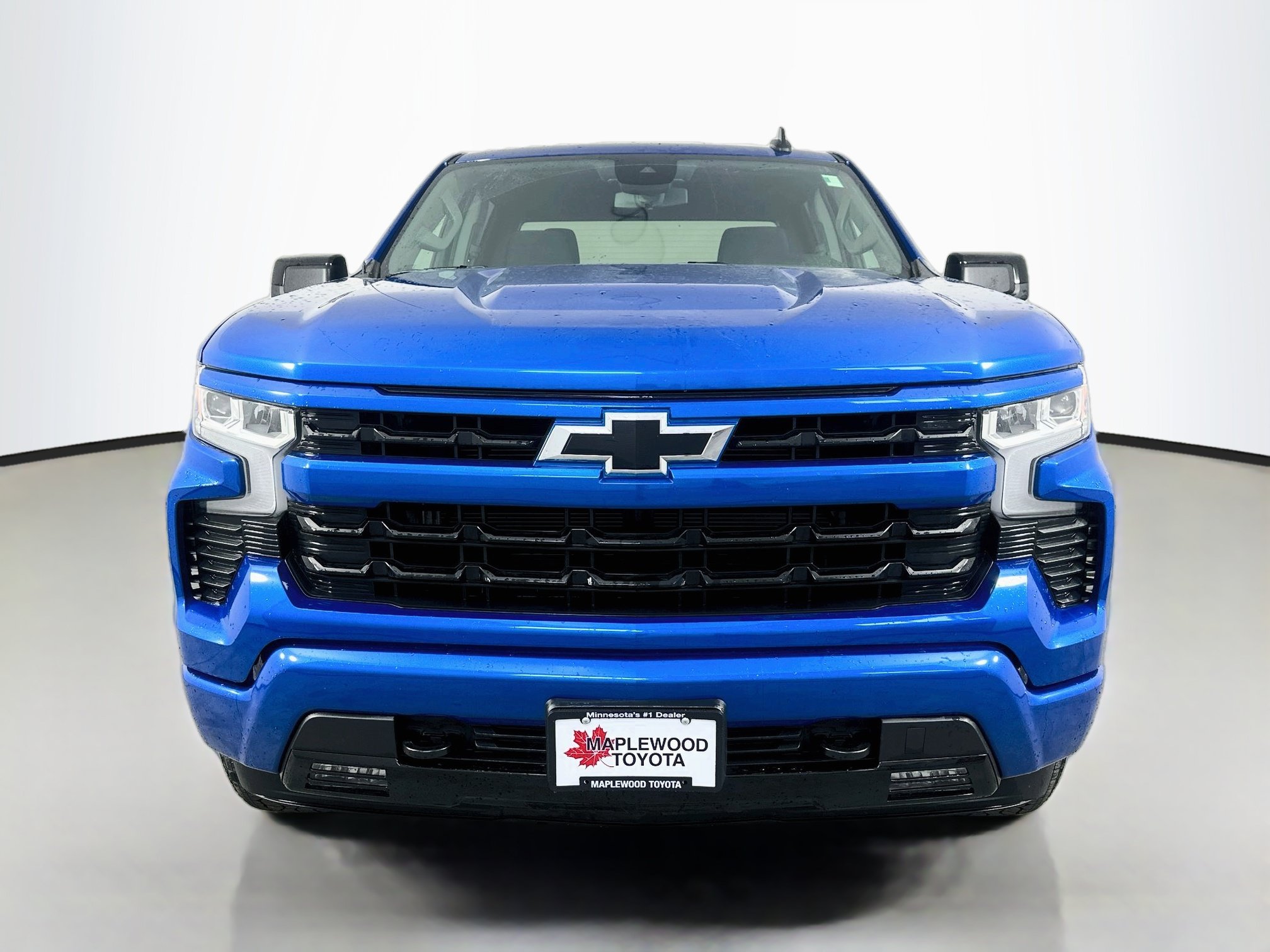Used 2022 Chevrolet Silverado 1500 RST AWD/4WD image 2