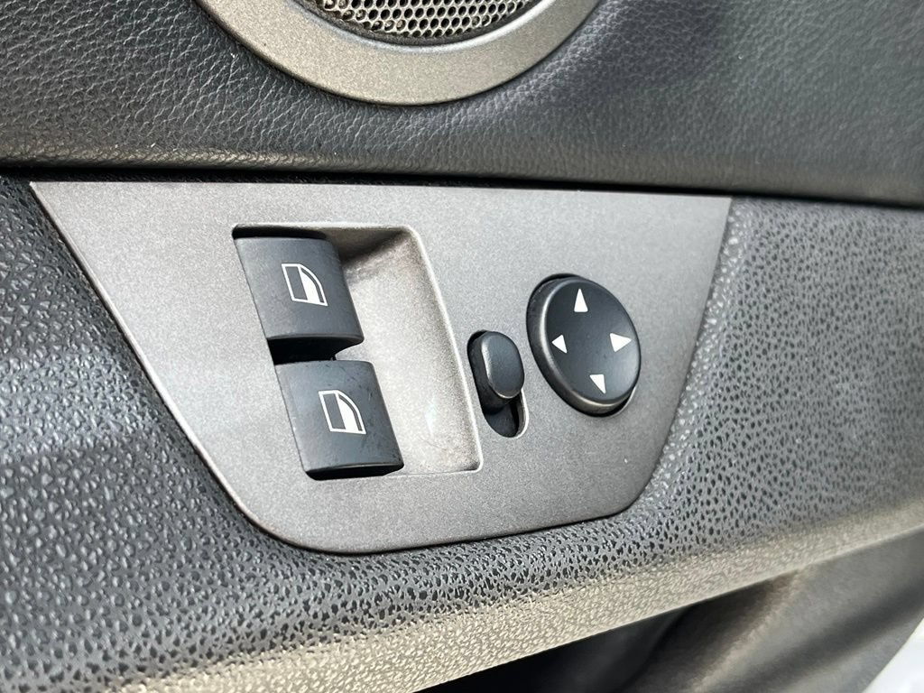 Used 2003 BMW Z4 2.5i RWD image 25