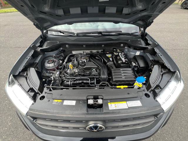 Certified 2022 Volkswagen Taos SE w/ IQ.Drive SE Package AWD/4WD image 22