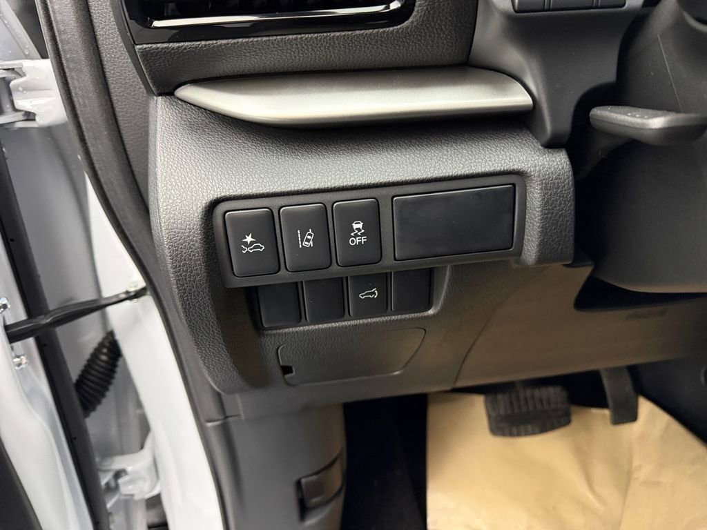 New 2026 Mitsubishi Eclipse Cross SEL image 27