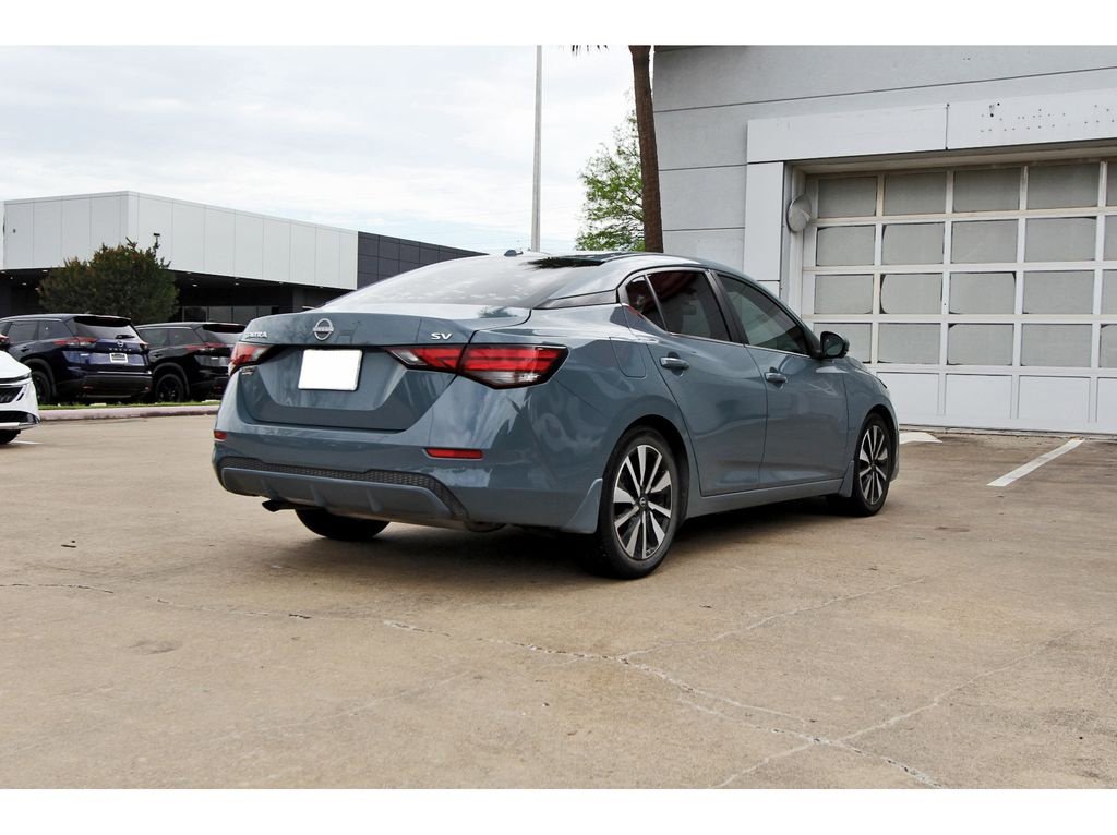 Used 2024 Nissan Sentra SV w/ SV Premium Package image 4