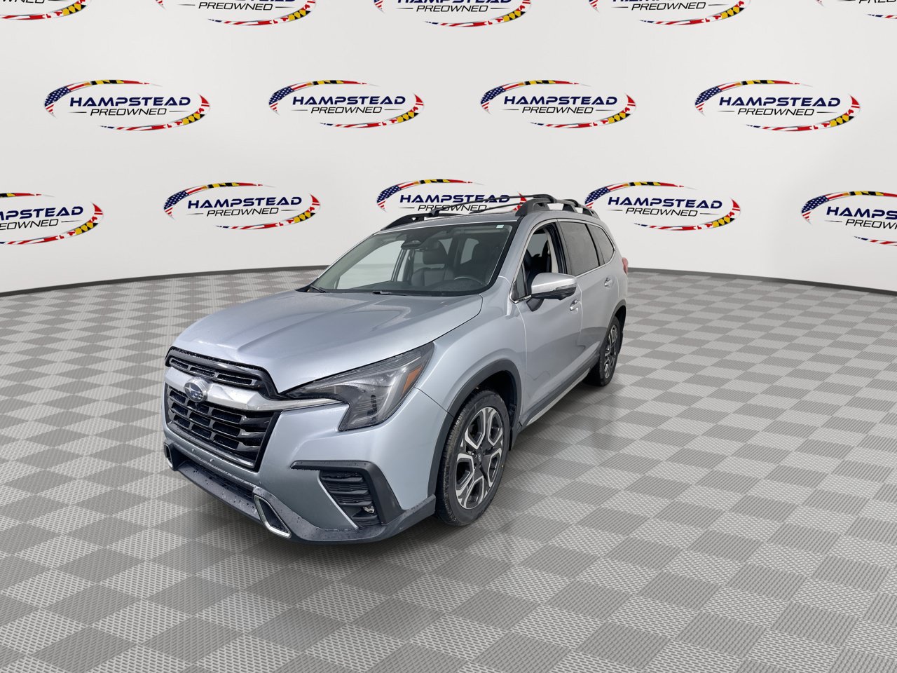 Used 2023 Subaru Ascent Touring AWD/4WD image 4