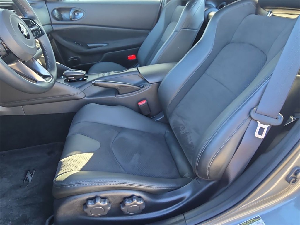 Used 2024 Nissan Z Performance w/ Floor Mat Package image 20