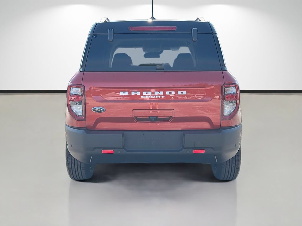Used 2023 Ford Bronco Sport Outer Banks w/ Tech Package AWD/4WD image 4