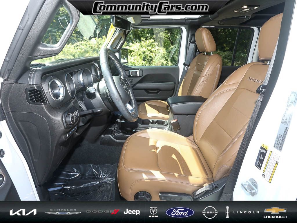 Used 2022 Jeep Wrangler Unlimited Sahara w/ Cold Weather Group image 12