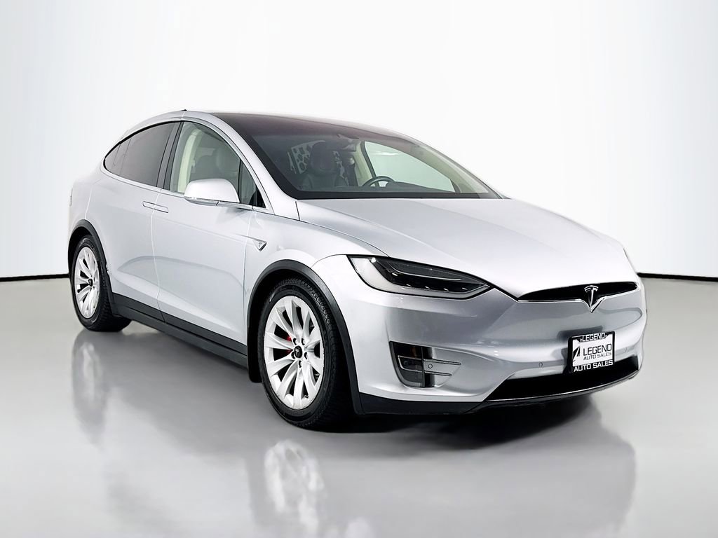 Used 2016 Tesla Model X P90D image 3